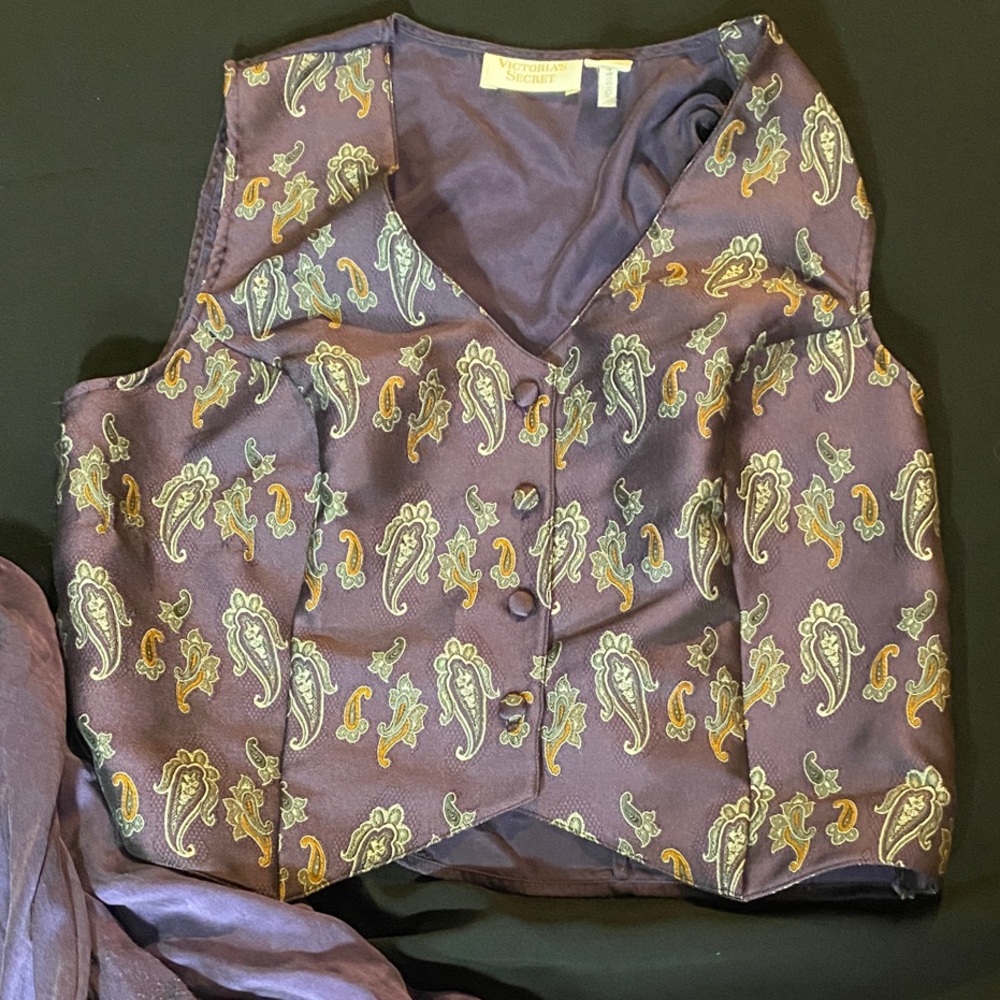 Victoria's Secret Vintage Paisly Purple Vest and Bottoms Set